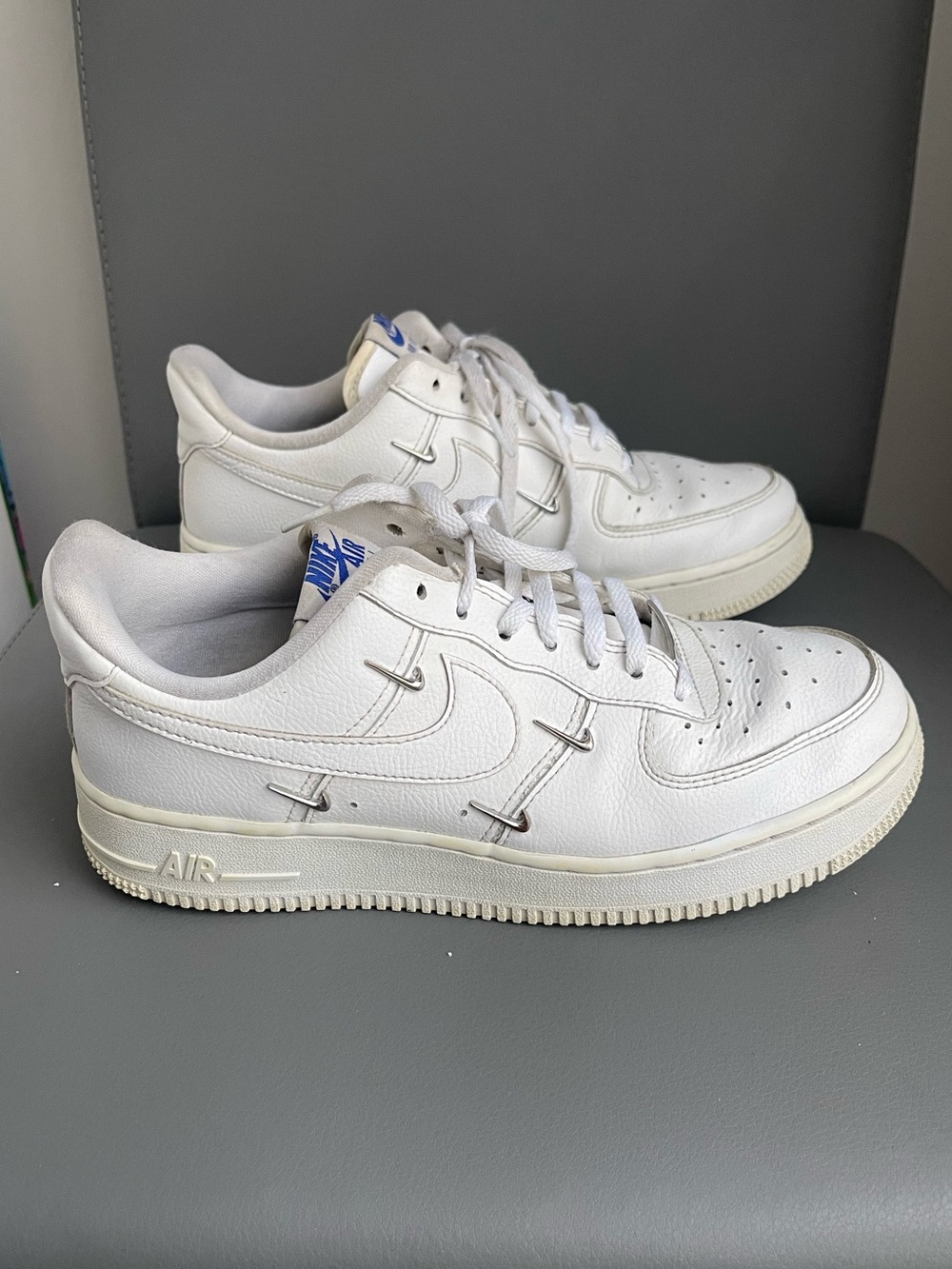 Nike Air Force 1 LX Sisterhood White Metallic Silver Womens Sz 8